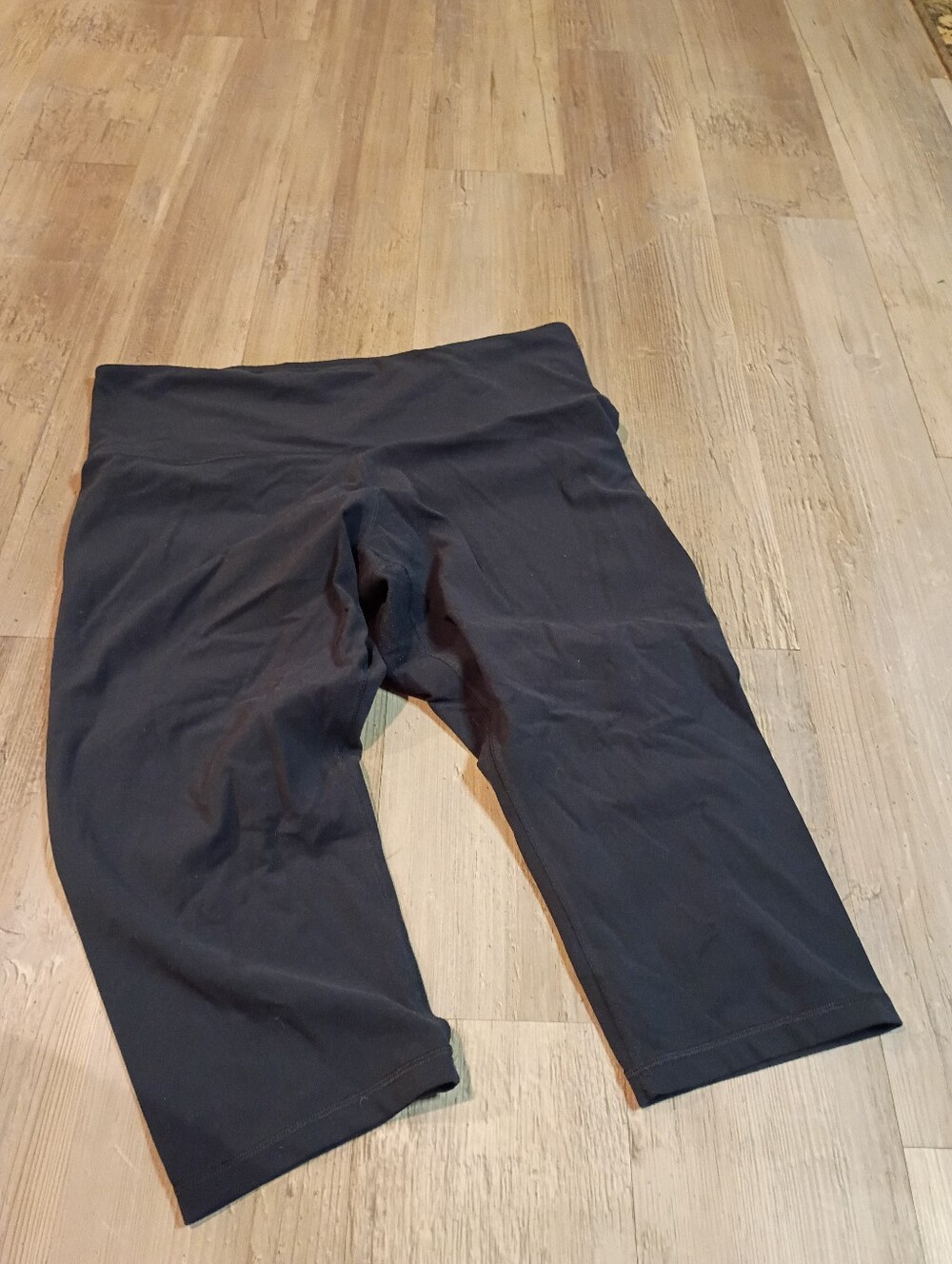 Athleta - Picture 2 of 6